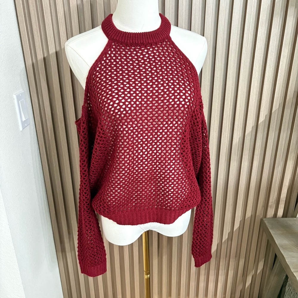 Millou Burgundy Knit Cold Shoulder Sweater – Size Small